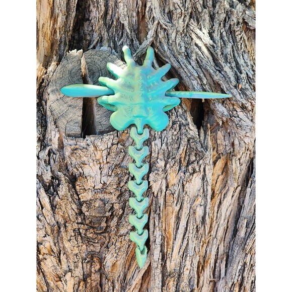 3D Printed Alien Facehugger Hair Pin – Xenomorph Head Pin – Sci-Fi Cosplay Prop - Picture 9 of 13